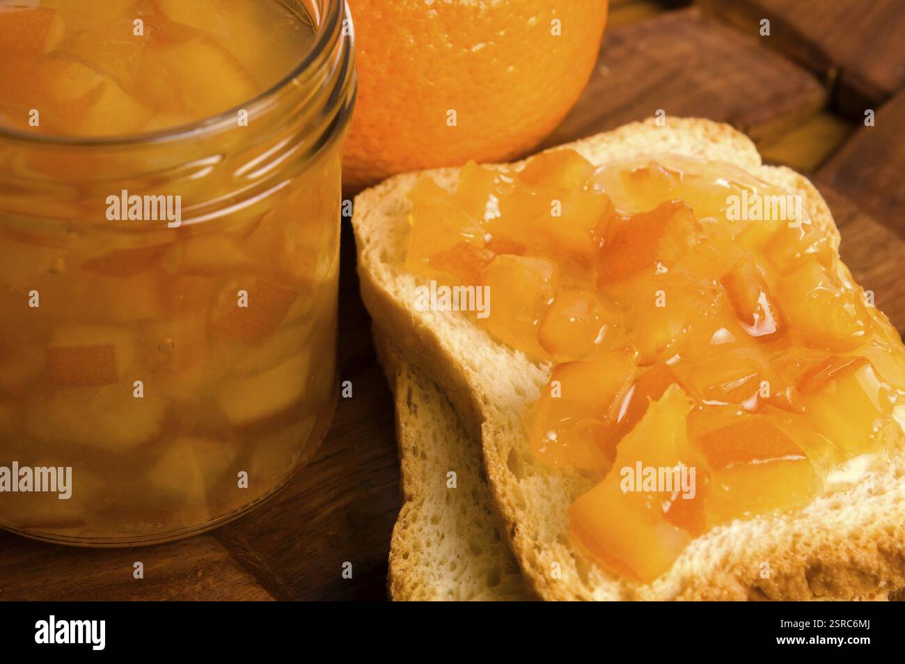 Marmellata d'arancia fatta in casa, lodz, polonia Foto Stock