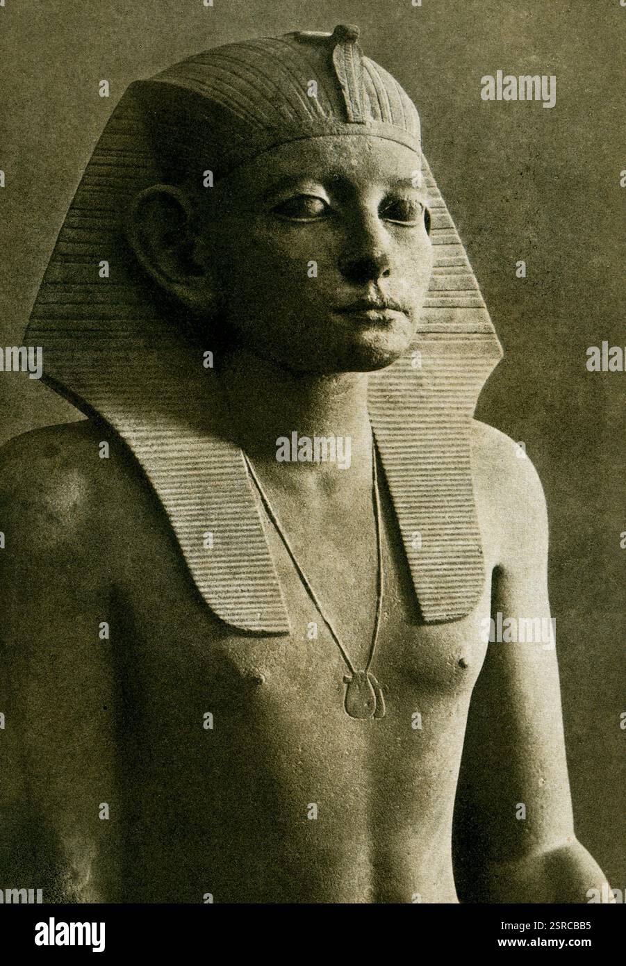 Hawara. E' stato portato al Museo del Cairo. Amenemhat (III) Nimaatre (1807/06-1798/97 a.C.) fu un re della XII dinastia. Regnò per circa 45 anni ed è famoso come costruttore del complesso mortuario del re a Hawara, all'ingresso del Fayum, probabilmente il "labirinto" che impressionò così tanto gli antichi autori greci Foto Stock