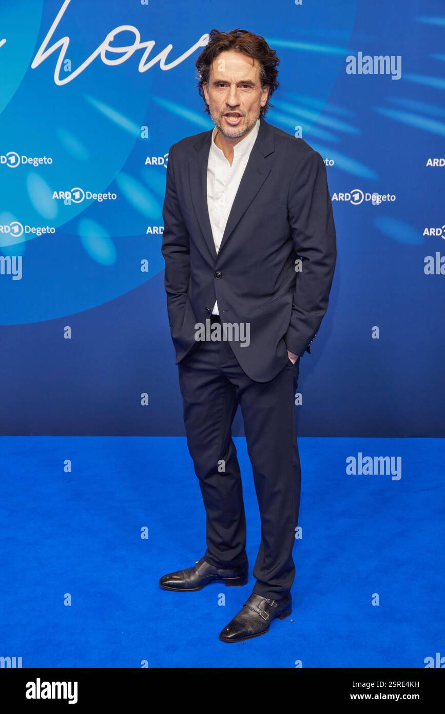 Oliver Mommsen - Gaesteankunft zum ARD Blue Hour Empfang 2025 im Hotel Telegraphenamt a Berlino am 14.02.2025. ARD - Blue Hour - 2025 *** Oliver Mommsen che arriva per il ricevimento ARD Blue Hour 2025 all'Hotel Telegraphenamt di Berlino il 14 02 2025 ARD Blue Hour 2025 Foto Stock