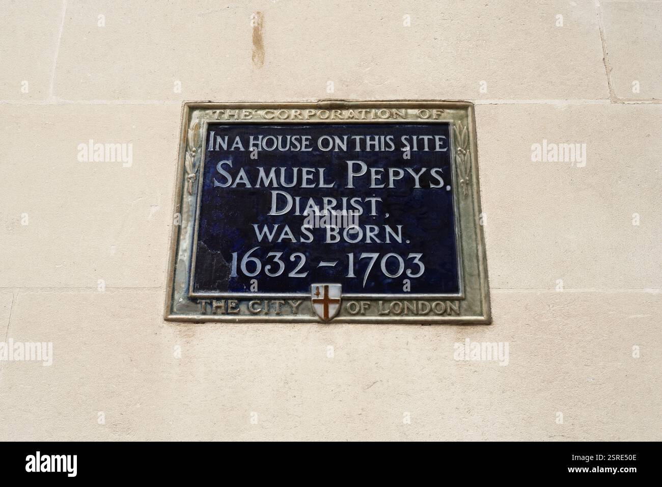 La targa segna il luogo di nascita di Samuel Pepys, diarista, 1632-1703. Foto Stock