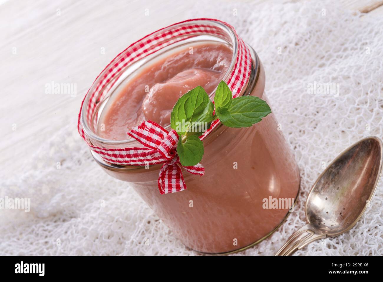 Marmellata di rabarbaro Foto Stock