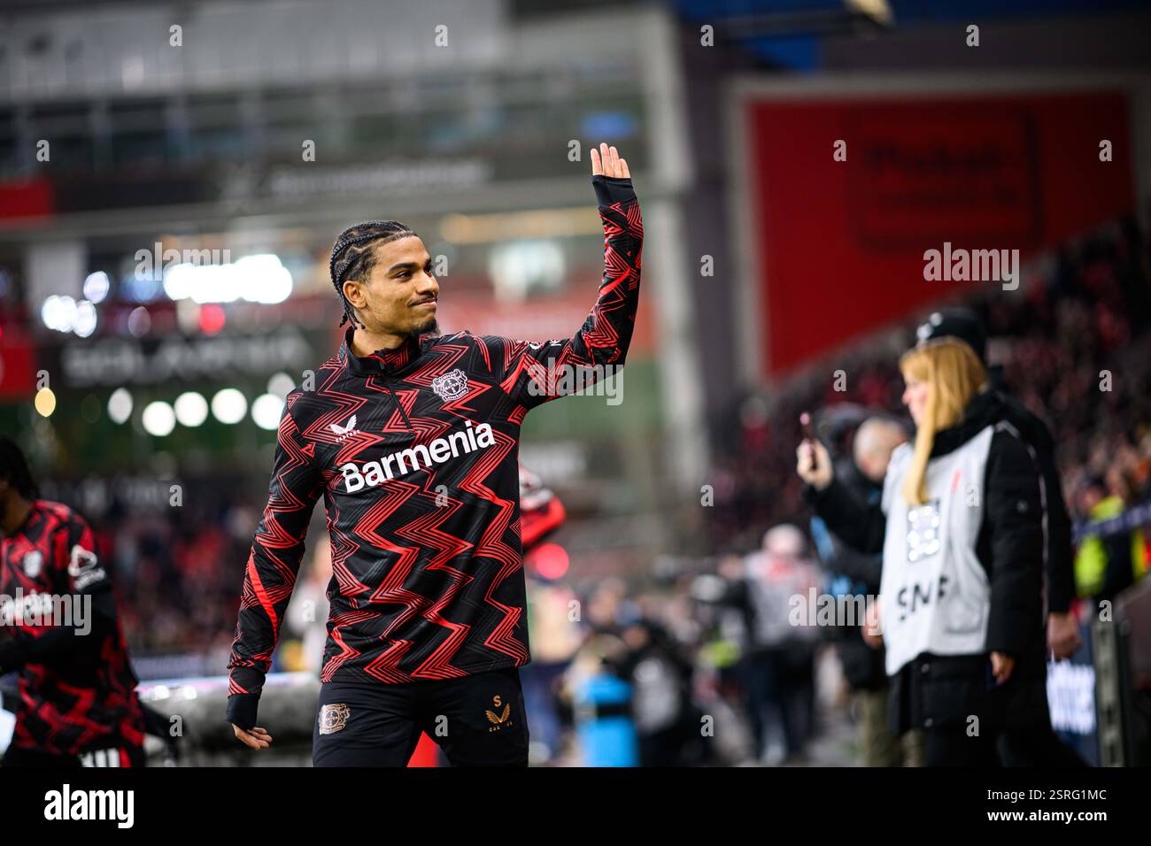 LEVERKUSEN, GERMANIA - 15 FEBBRAIO 2025: Amina Adli, la partita di Bundesliga FC Bayer 04 Leverkusen vs FC Bayern Muenchen alla BayArena Foto Stock