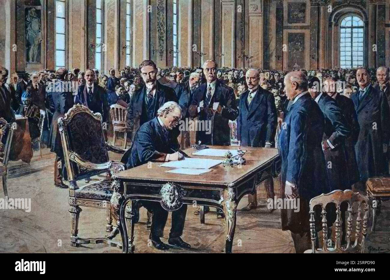 Il primo ministro britannico firma il trattato di pace con la Germania nella sala degli specchi a Versailles, 28 giugno 1919 - David Lloyd George (1863-1945) con altri membri della delegazione di pace britannica, da sinistra a destra: Il signor Bonar Law (1858-1923), il signor A. J. Balfour (1848-1930), il signor W. M. Hughes (1862-1952), il generale Botha (1862-1919) e il generale Smuts (1870-1950). In primo piano, Dutasta, Segretario generale della Conferenza di pace, e Arnavon Foto Stock