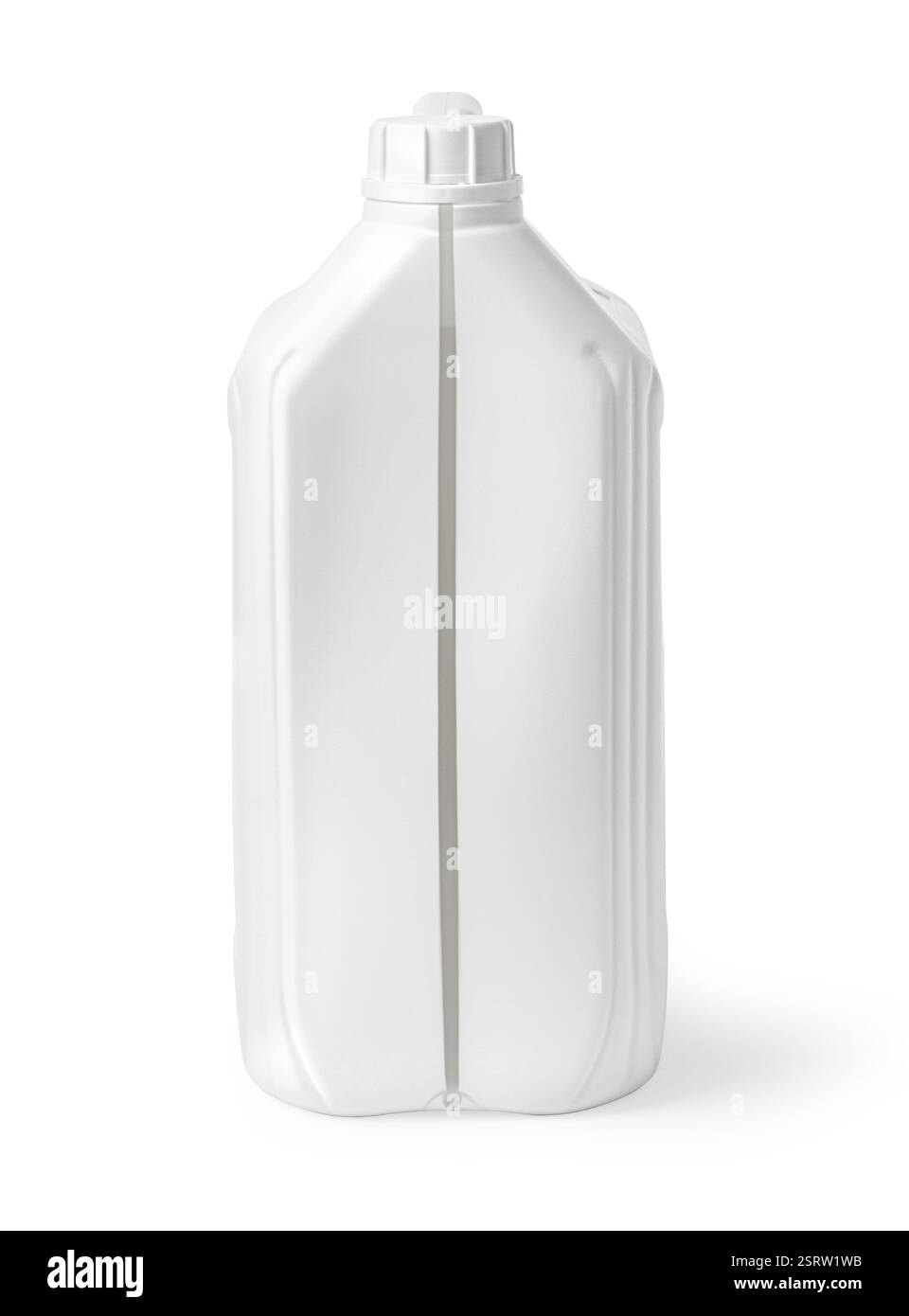 Vista frontale di un tanica in plastica bianca con etichetta vuota, ideale per detergenti, prodotti per la pulizia o prodotti chimici Foto Stock