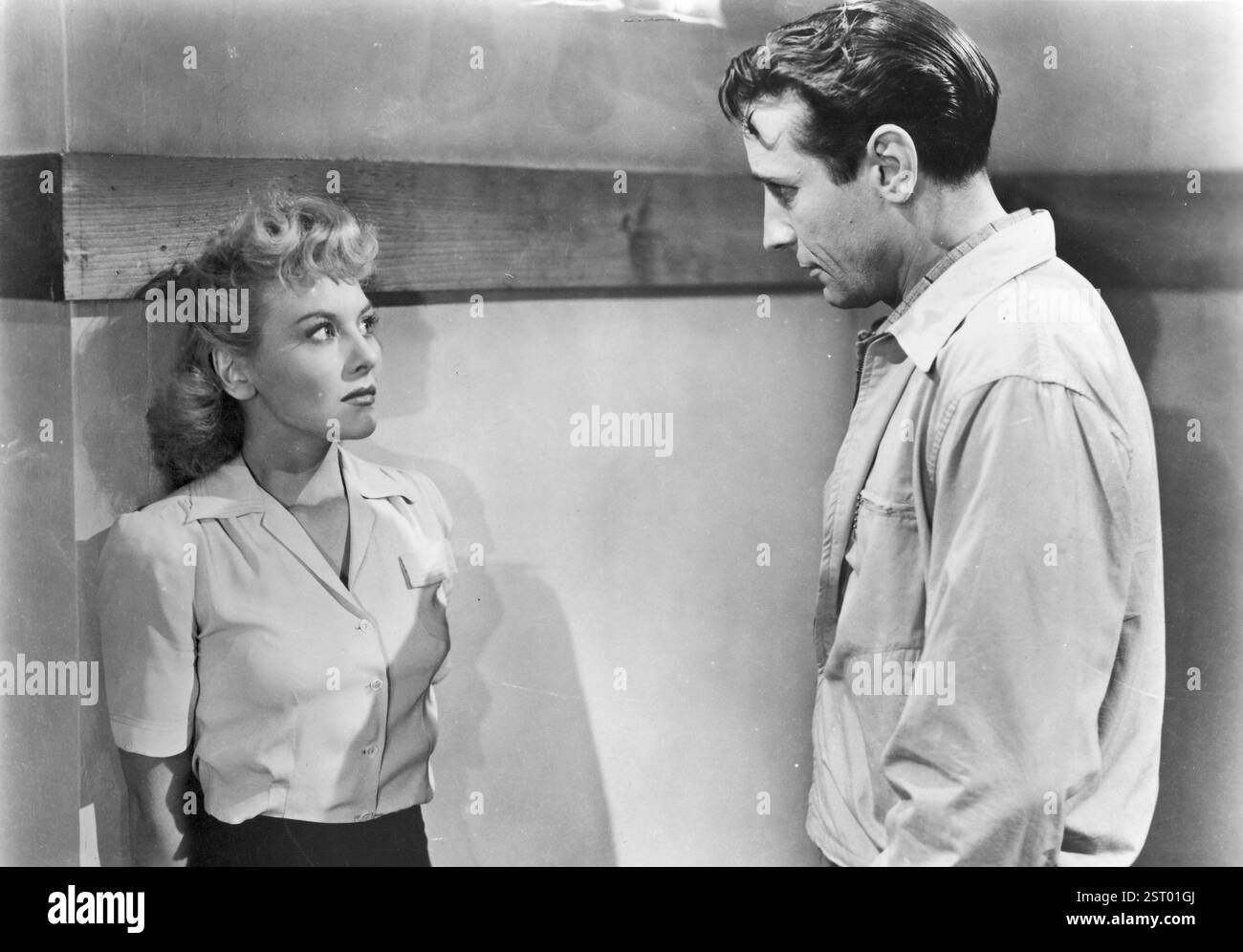 L'OSPITE SCONOSCIUTO PAMELA BLAKE, VICTOR JORY data: 1943 Foto Stock