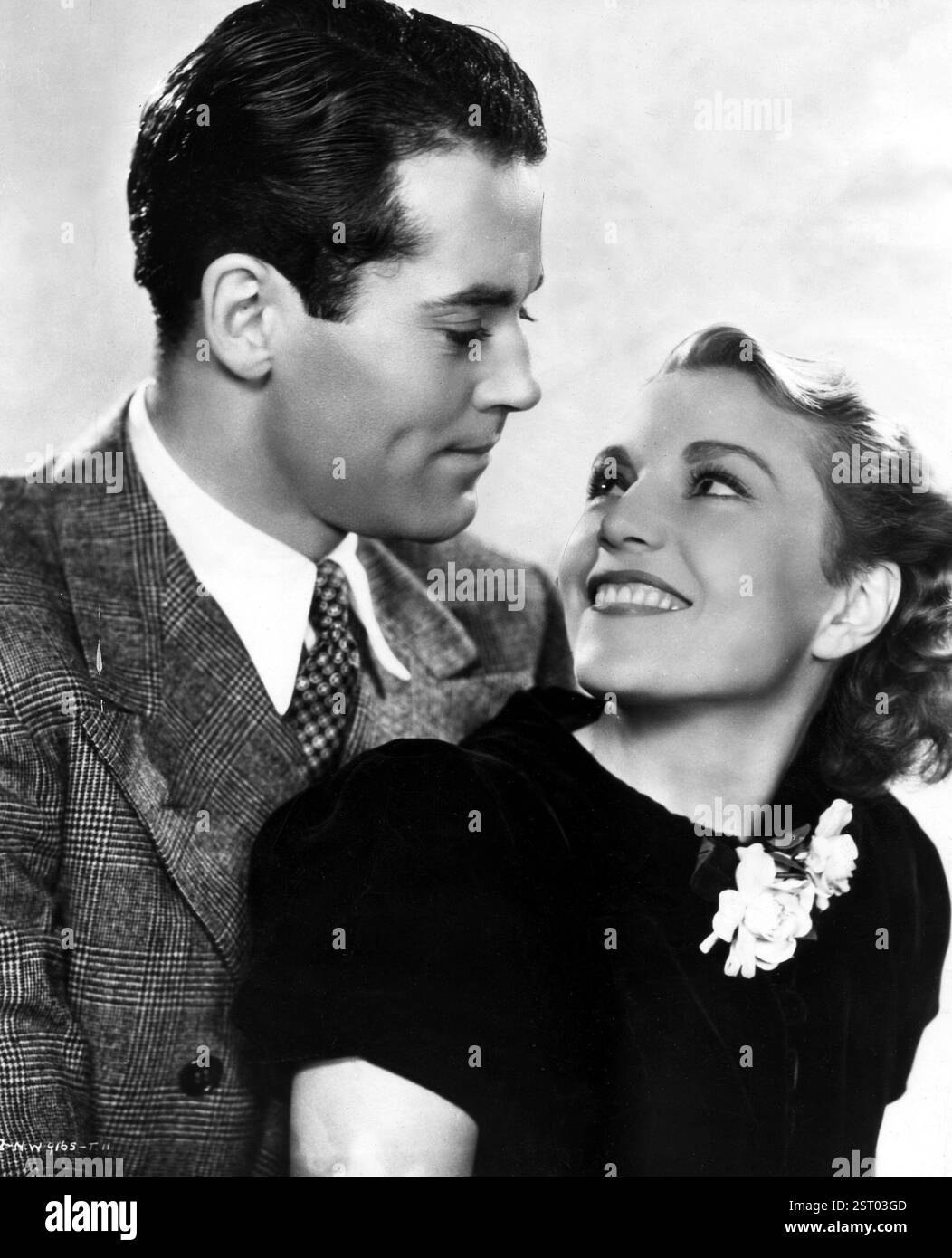 ALI DEL MATTINO HENRY FONDA, ANNABELLA data: 1937 Foto Stock