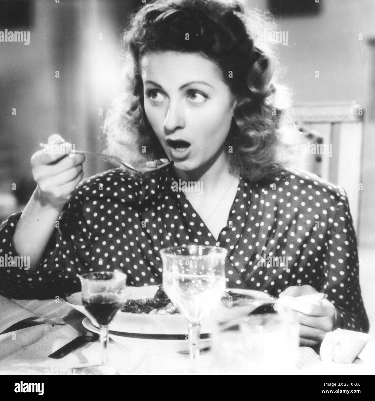 PREMIER RENDEZ-VOUS [FR 1941] ALIAS HER FIRST AFFAIR data: 1941 Foto Stock