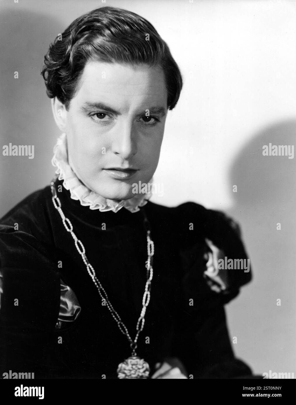 LA VITA PRIVATA DI ENRICO VIII [BR 1933] ROBERT DONAT NEL RUOLO DI THOMAS CULPEPER data: 1933 Foto Stock