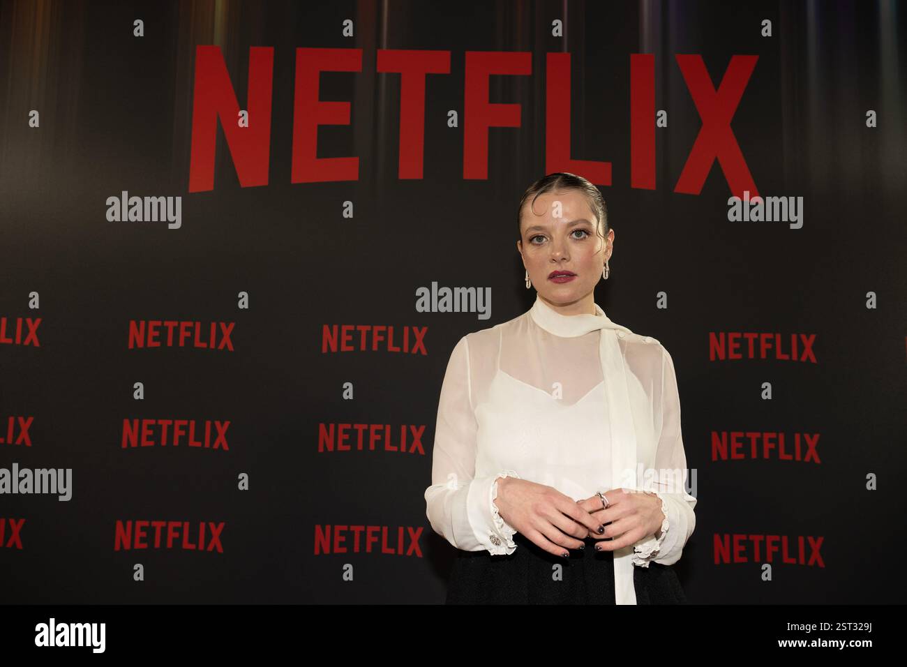 Berlino, Germania. 16 febbraio 2025. L'attrice Jella Haase, fotografata durante la festa del decimo anniversario della Berlinale per il servizio di streaming Netflix nel club "Fotografiska". Il 75° Festival internazionale del cinema di Berlino si svolgerà dal 13 al 23 febbraio 2025. Credito: Soeren Stache/dpa/Alamy Live News Foto Stock