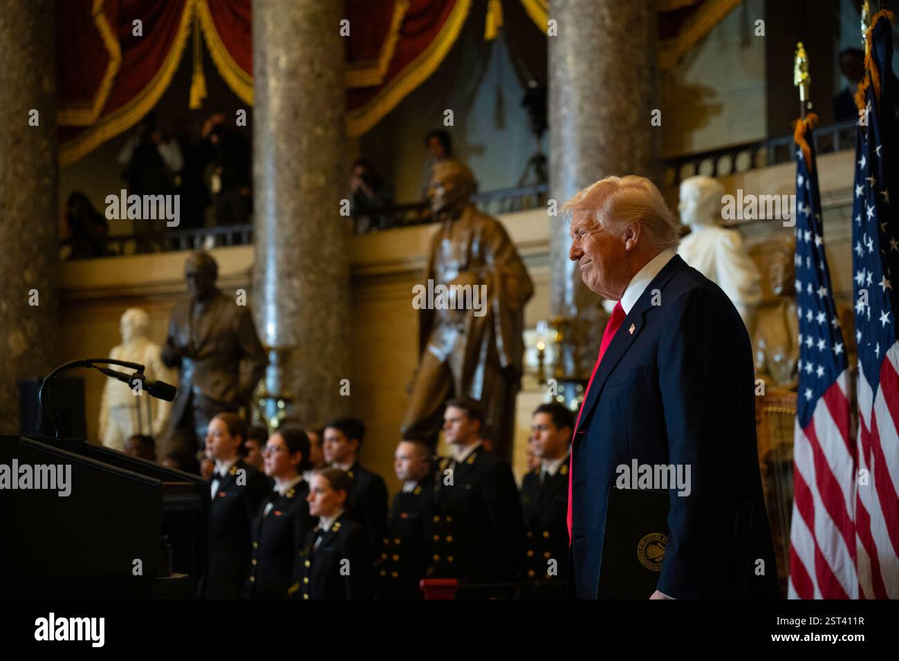 WASHINGTON DC, USA - 06 febbraio 2025 - il presidente degli Stati Uniti Donald Trump partecipa alla National Prayer Breakfast, giovedì 6 febbraio 2025, al Capit degli Stati Uniti Foto Stock
