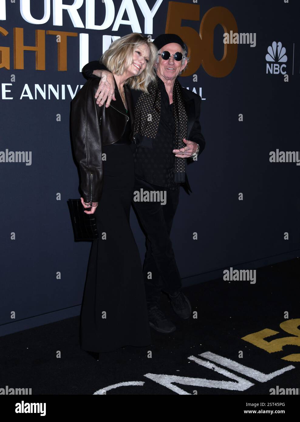 16 febbraio 2025, New York, Stati Uniti: Patti Hansen e Keith Richards partecipano allo SNL50: The Anniversary Show al 30 Rockefeller Plaza di New York. 16 febbraio 2025. (Credit Image: © Photo Image Press via ZUMA Press Wire) SOLO PER USO EDITORIALE! Non per USO commerciale! Foto Stock 16 febbraio 2025, New York, Stati Uniti: Patti Hansen e Keith Richards partecipano allo SNL50: The Anniversary Show al 30 Rockefeller Plaza di New York. 16 febbraio 2025. (Credit Image: © Photo Image Press via ZUMA Press Wire) SOLO PER USO EDITORIALE! Non per USO commerciale! Foto Stock