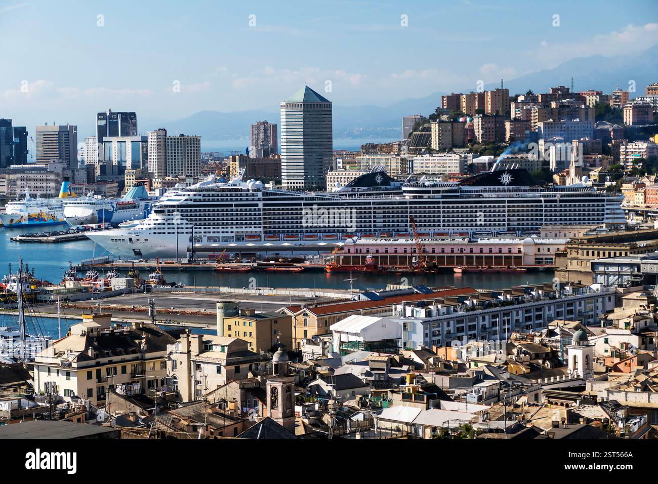 Genova in Italia: La vista a ovest dal Belvedere Castelletto Foto Stock