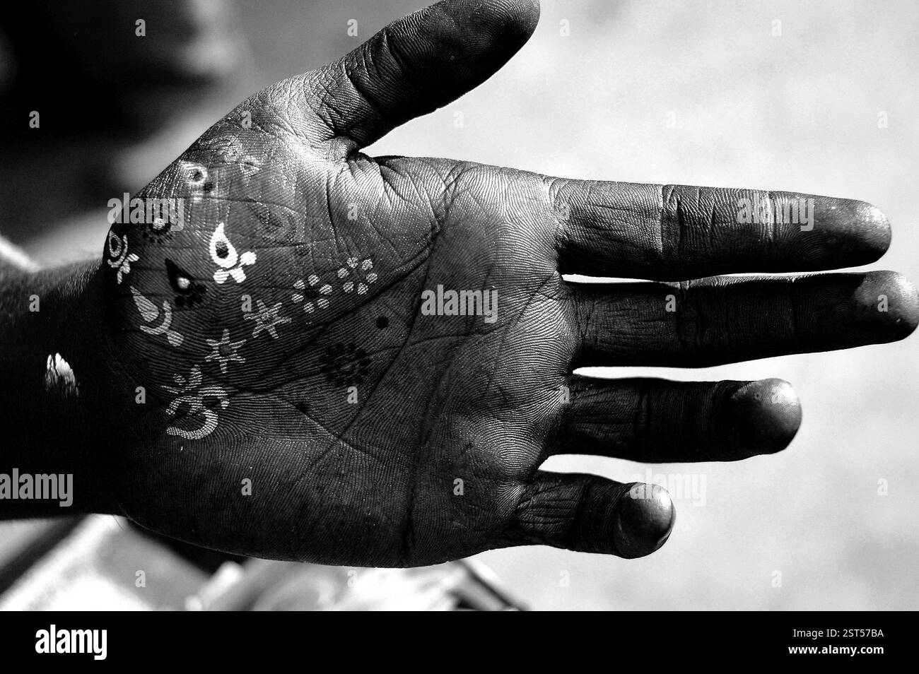 Simboli religiosi dipinti a mano, India, Asia Foto Stock