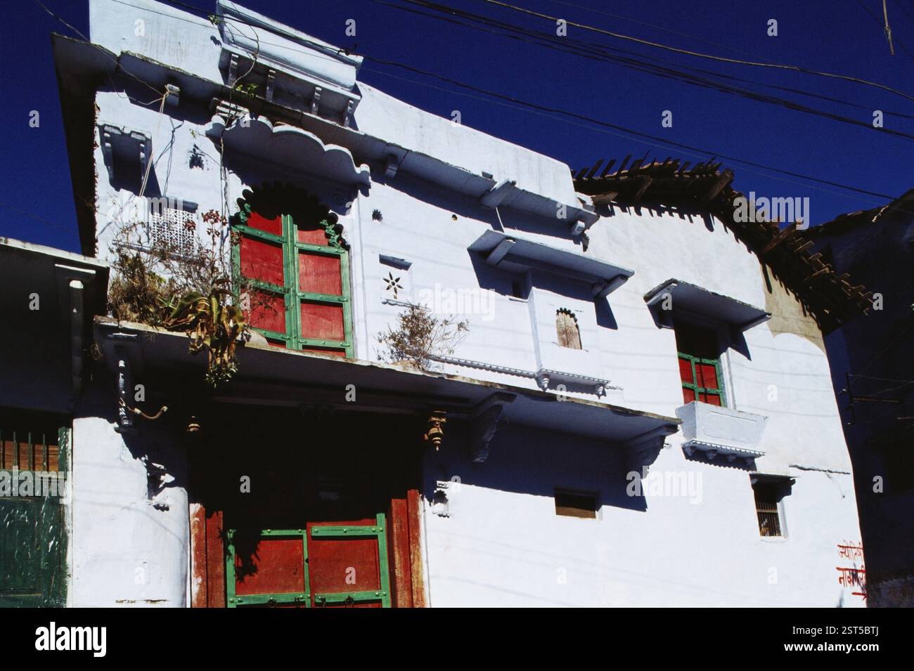 Red Door, Dongarpur, Rajasthan, India, Asia Foto Stock