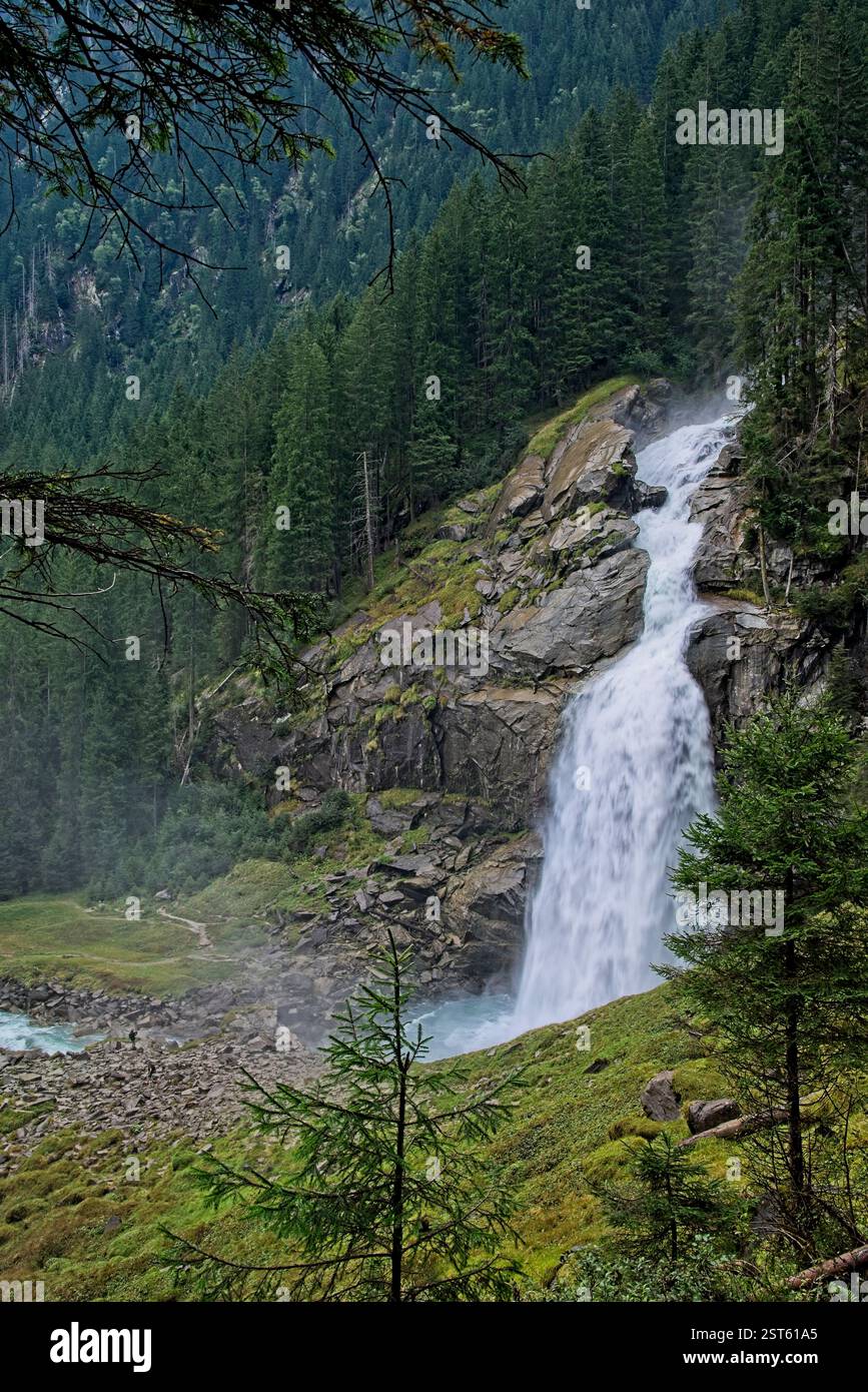 Cascata di Krimmler nelle Alpi austriache Foto Stock