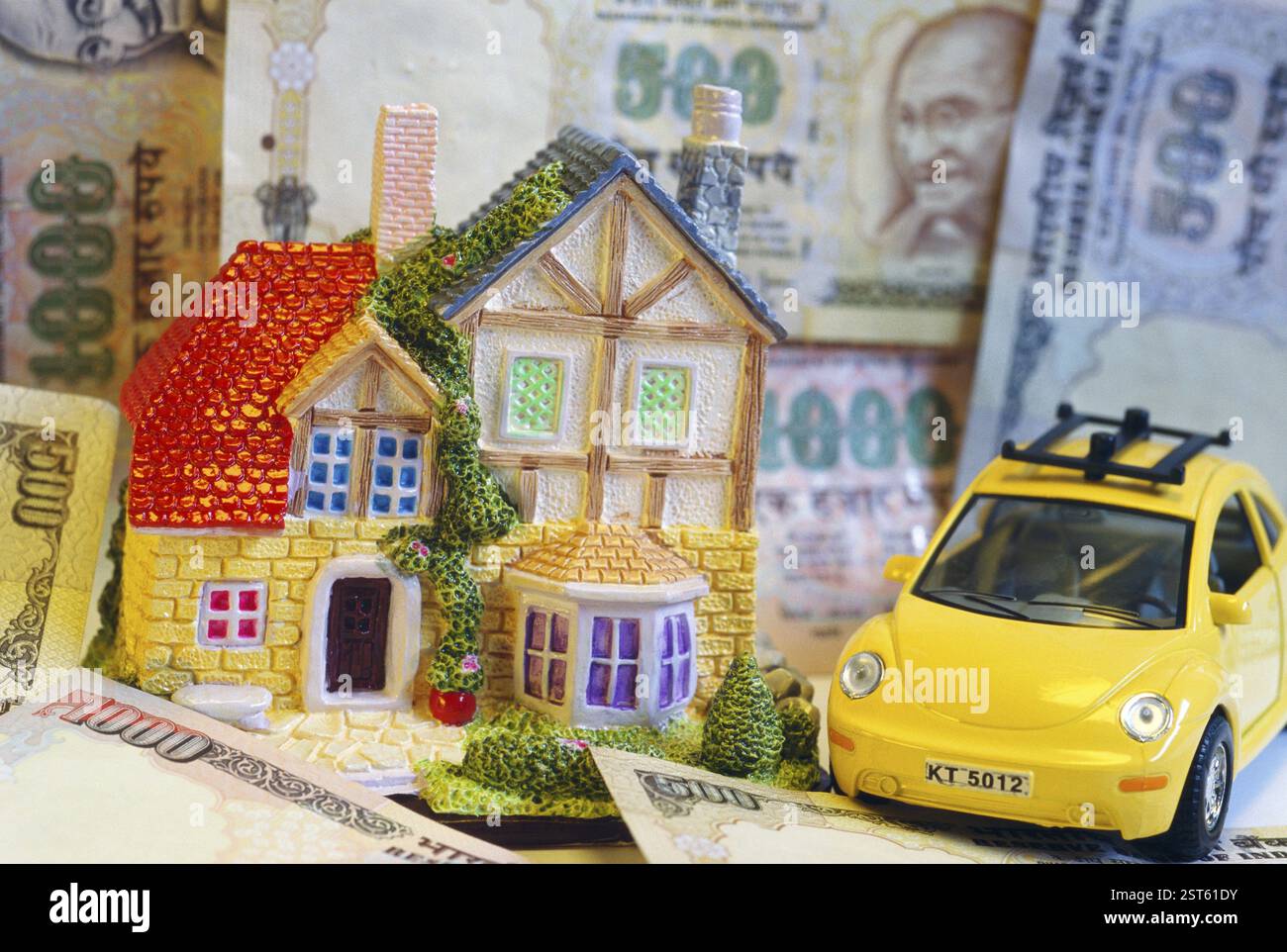 Concetto, i soldi dei sogni di ognuno, casa, gioielli, auto Foto Stock