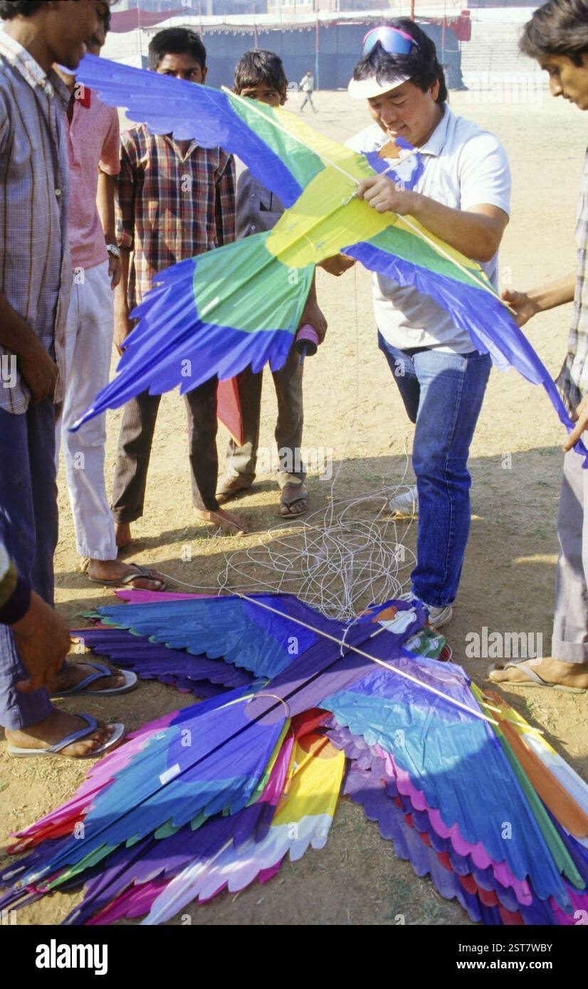 Festival degli aquiloni, Ahmedabad, Gujarat, India, Asia Foto Stock
