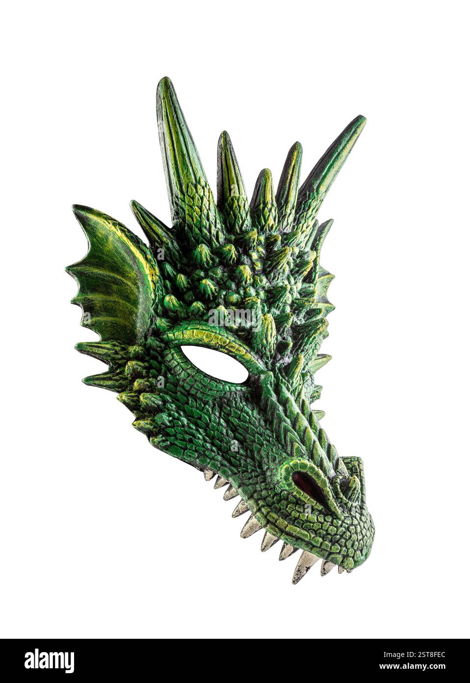 Maschera del drago verde isolata su sfondo bianco con percorso di ritaglio Foto Stock