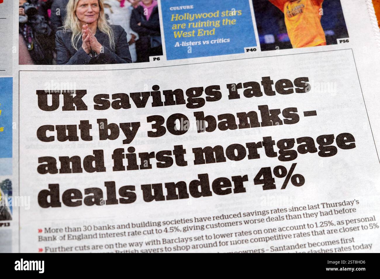 "Tassi di risparmio nel Regno Unito tagliati da 30 banche - e prime offerte ipotecarie inferiori al 4%" ipaper i titolo del giornale in prima pagina 12 febbraio 2025 Londra Regno Unito Foto Stock