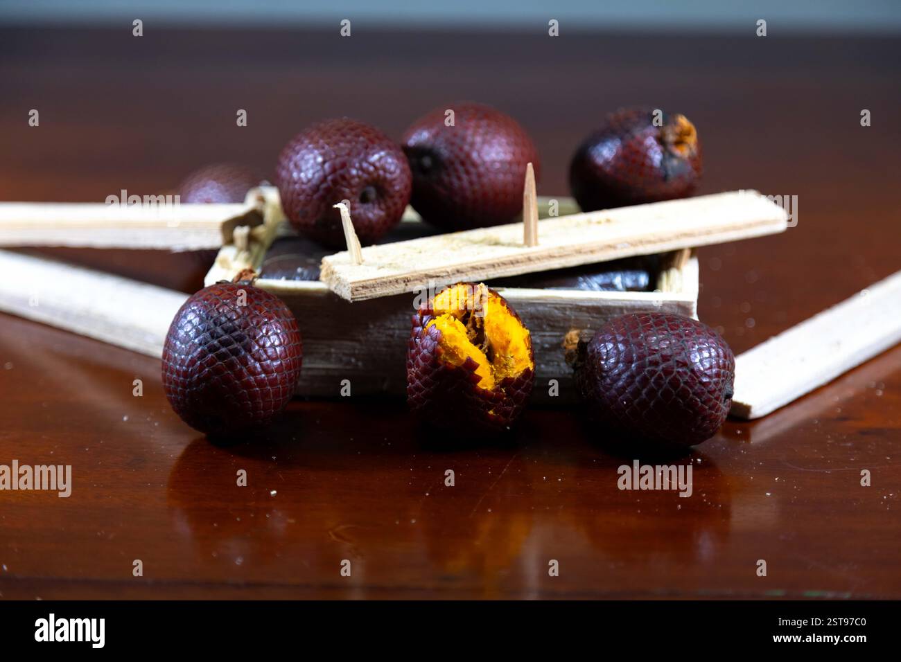 Tradizionale buriti brasiliano dolce selettivo Foto Stock