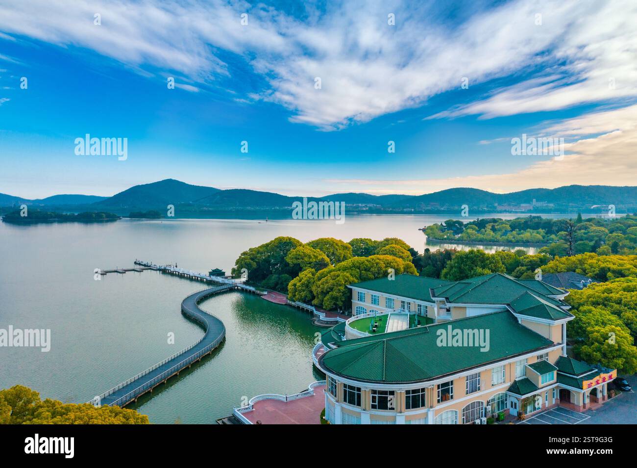 Paesaggio del lago Tai, punto panoramico a Wuxi, provincia di Jiangsu, Cina Foto Stock