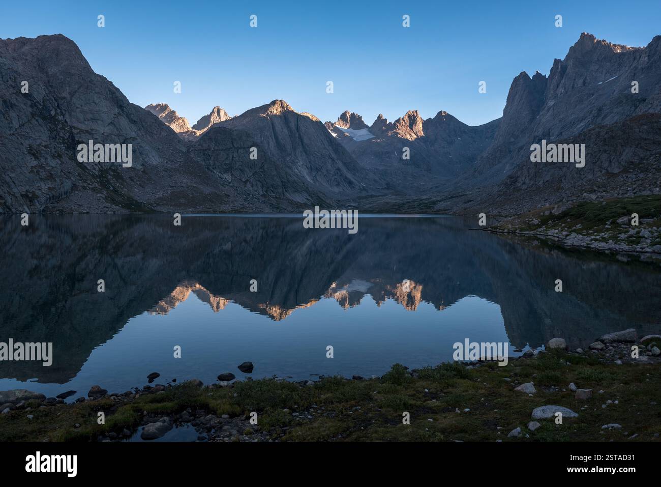 Lago Titcomb, Wind River Range, Wyoming. Foto Stock