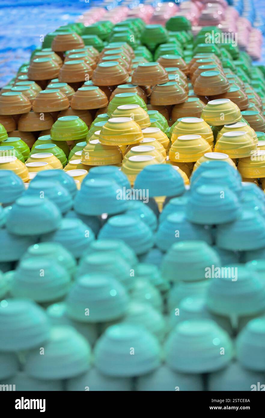 Piatti economici sul mercato tailandese Foto Stock