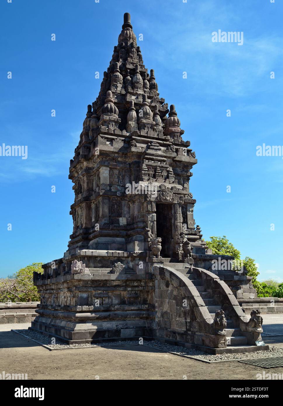 Frammento del Tempio di Prambanan, Giava, Indonesia Foto Stock