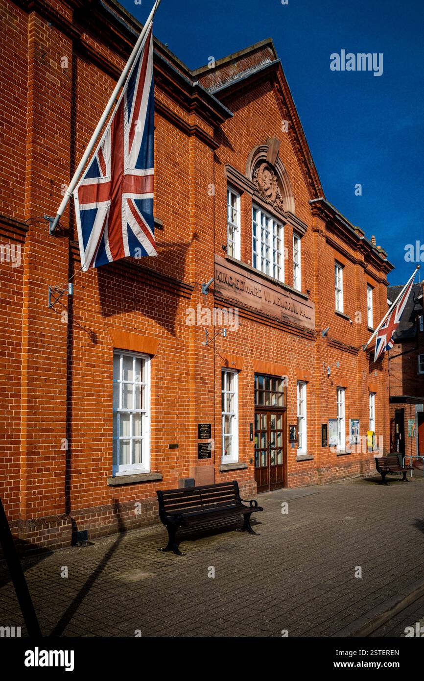 Edificio del Consiglio comunale di Newmarket - Municipio di Newmarket nella King Edward VII Memorial Hall Newmarket Suffolk Regno Unito. Edificio donato da Sir Ernest Cassel 1911 Foto Stock