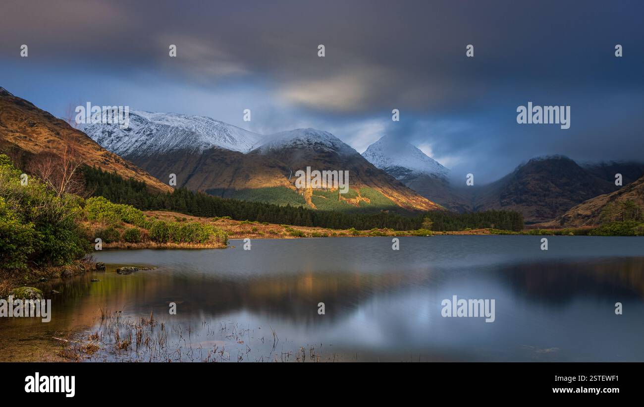 Lochan Urr a Glen Etive, Scozia Foto Stock Lochan Urr a Glen Etive, Scozia Foto Stock