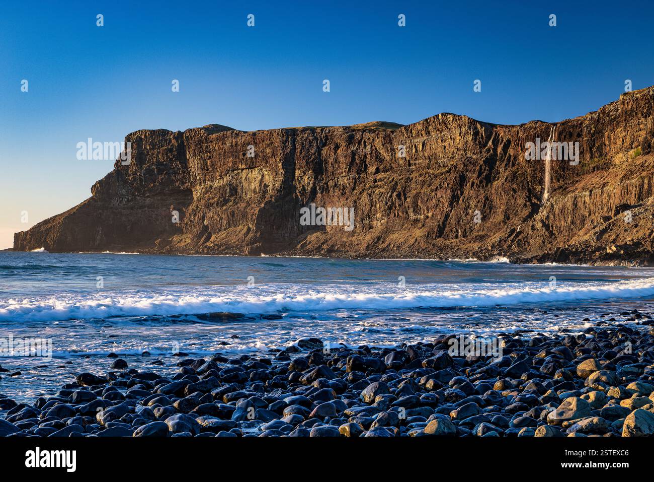 Talisker Bay, Isola di Skye in Scozia Foto Stock Talisker Bay, Isola di Skye in Scozia Foto Stock