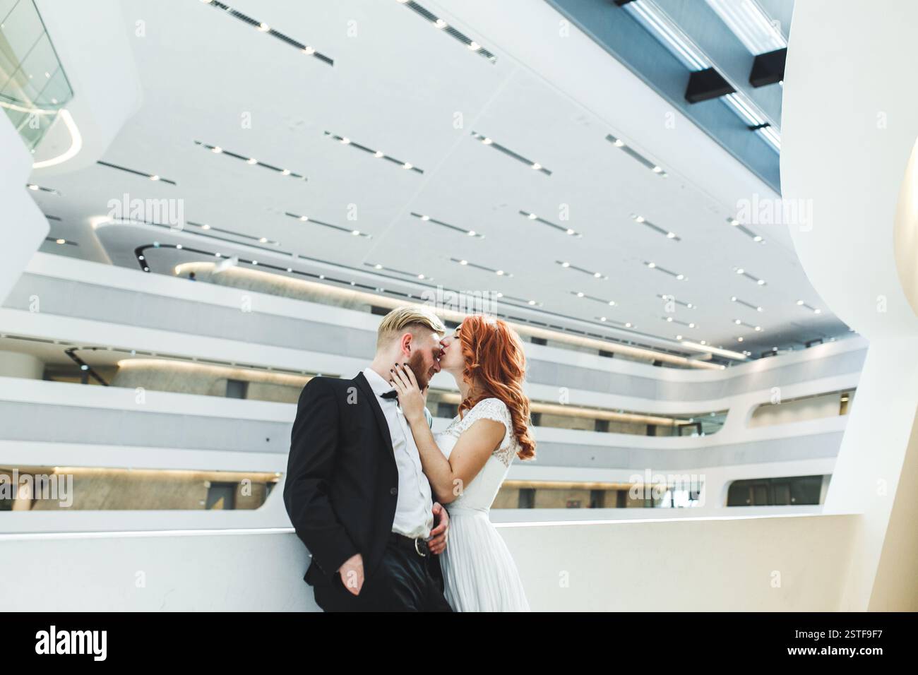 Bella giovane in posa Foto Stock