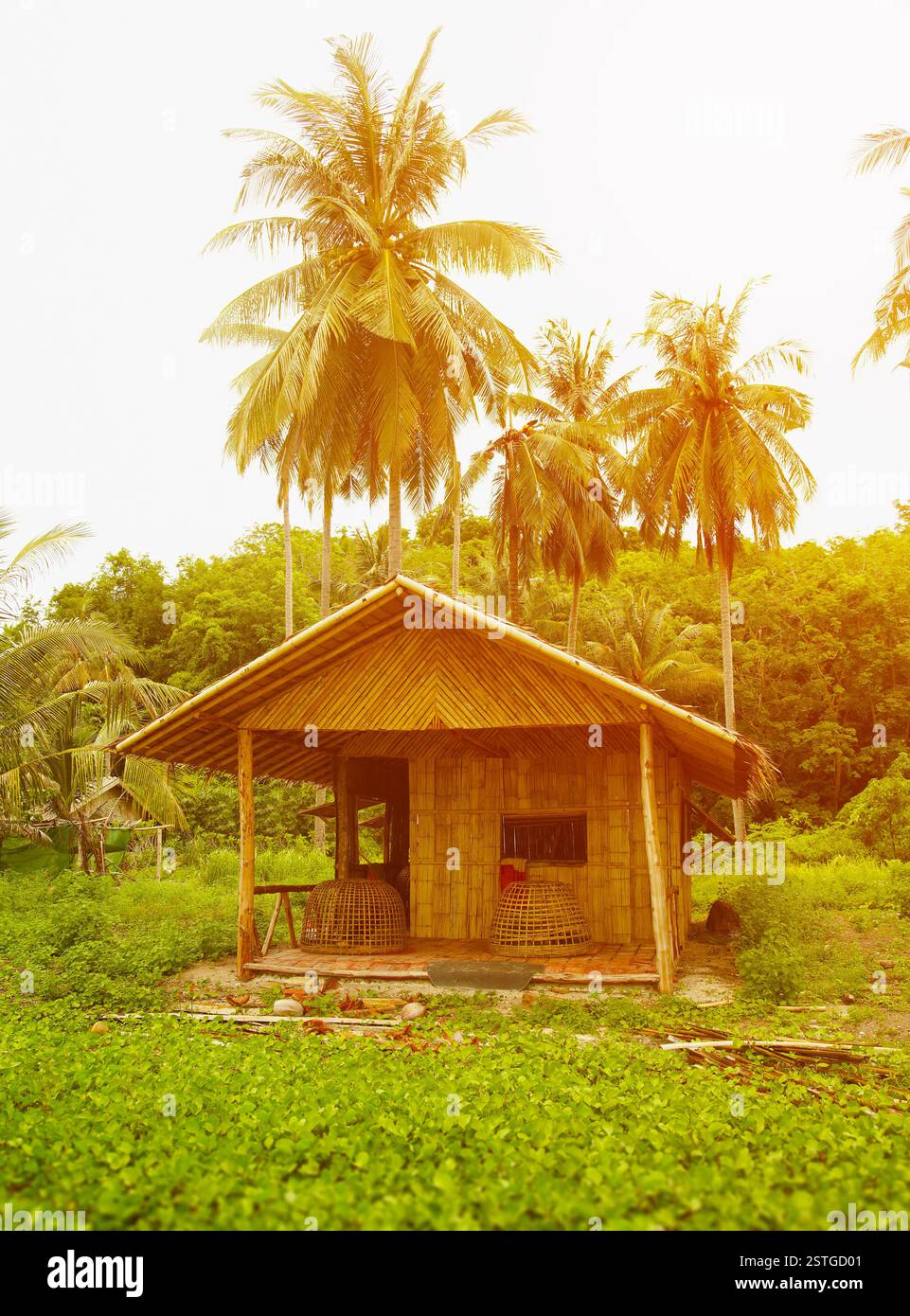 Bungalow Tailandese tradizionale Foto Stock