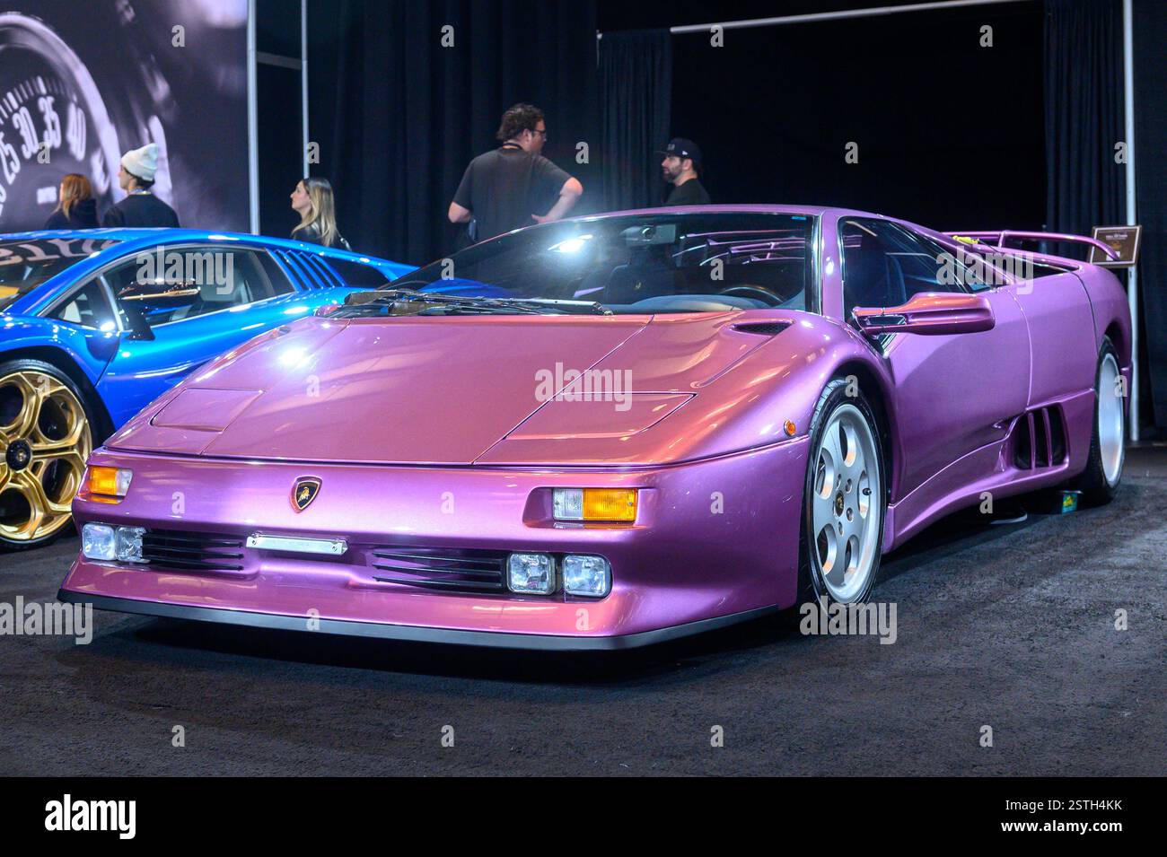 Toronto, ON, Canada - 14 febbraio 2025: 1994 Lamborghini Diablo SE30 presentato alla sezione Auto Exotica durante il Canadian International AutoSho 2025 Foto Stock