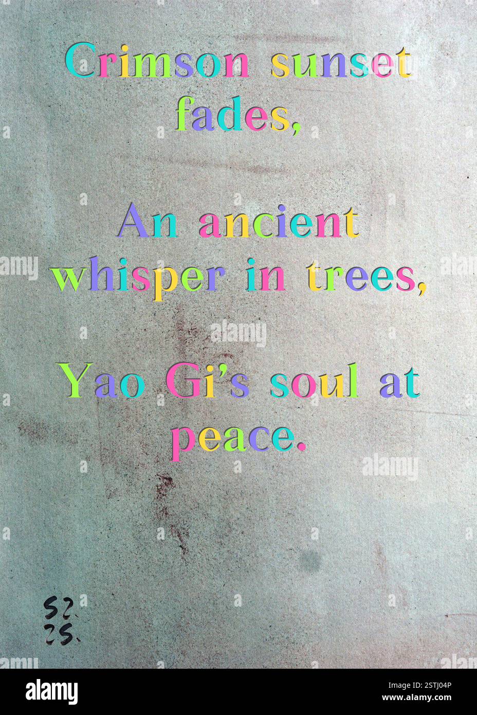 Il tramonto di Crimson svanisce, un antico sussurro tra gli alberi, l'anima di Yao Gi in pace. La Gilda degli scrittori d'argento di Douglas Whitfield. Arte di Zsuzsa Szikra. Poetry Art Print, Triplumes è una forma poetica unica ispirata al tradizionale haiku, composta da tre righe che catturano momenti di chiarezza, emozione e approfondimento. Nella nostra collezione abbracciamo la libertà del linguaggio, dove la fusione delle parole e la rimozione dei trattini è più di una scelta stilistica: È un modo per trasmettere unità e vicinanza tra le idee, creando un'espressione fluida e compatta che risuona con i ritmi della vita moderna. Foto Stock