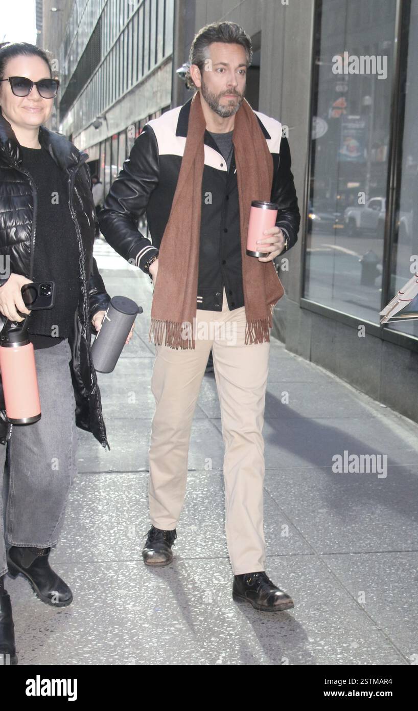 New York, New York, Stati Uniti. 18 febbraio 2025. Zachary Levi ha visto uscire dal Today Show della NBC il 18 febbraio 2025 Credit: RW/Media Punch/Alamy Live News Foto Stock