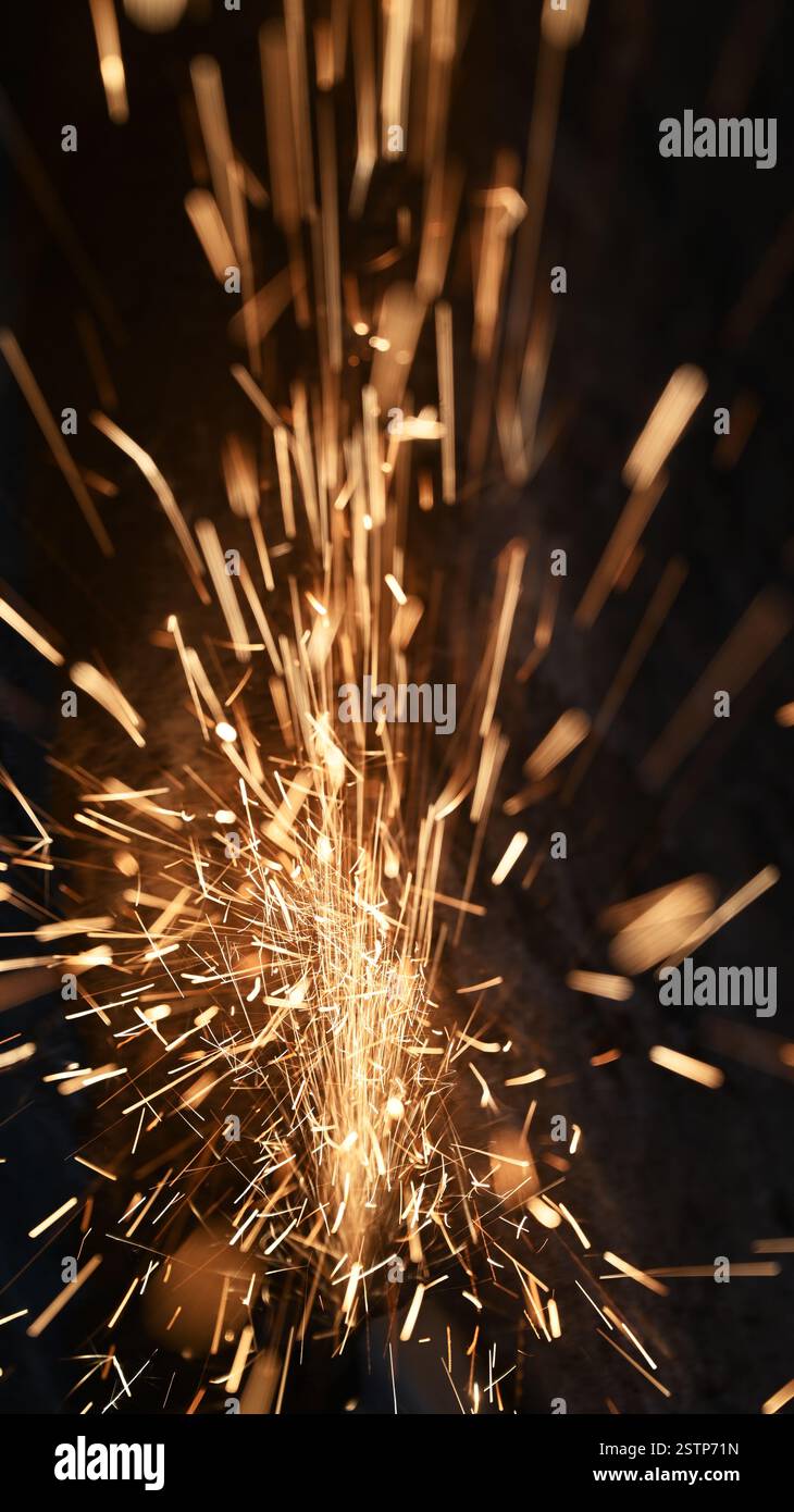 Luci e scintille di Natale - festeggiamenti per il nuovo anno 2026 come sfondo. Foto Stock