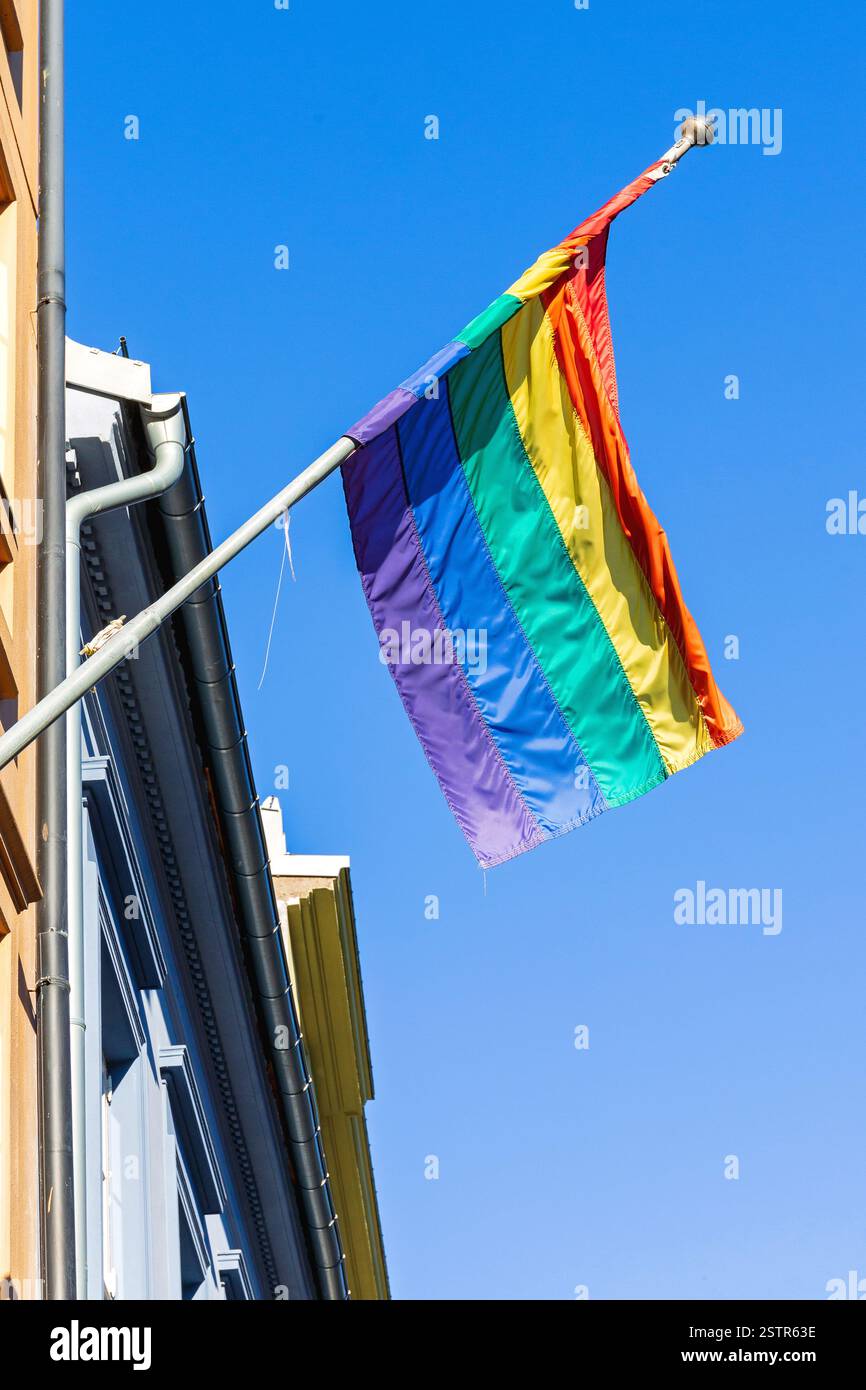 Rainbow Flag Sun Foto Stock