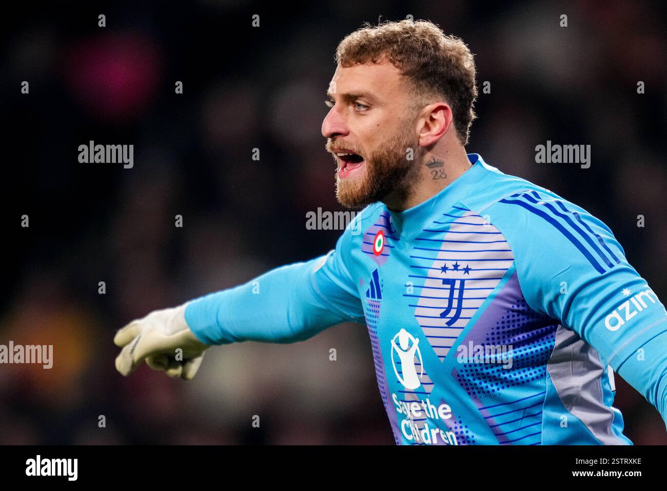 Eindhoven, Paesi Bassi. 19 febbraio 2025. EINDHOVEN, PAESI BASSI - 19 FEBBRAIO: Il portiere della Juventus Michele di Gregorio gesta durante la partita di andata e ritorno play-off di UEFA Champions League 2024/25 tra PSV e Juventus al Phillips Stadion il 19 febbraio 2025 a Eindhoven, Paesi Bassi. (Foto di René Nijhuis/MB Media) credito: MB Media Solutions/Alamy Live News Foto Stock