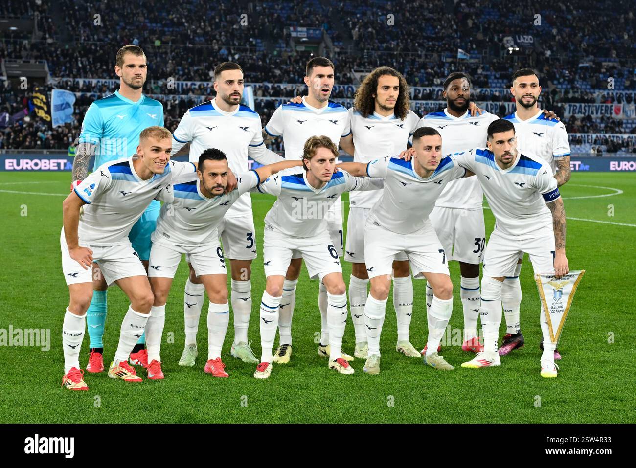 La squadra della SS Lazio posa per la foto prima della partita di serie A tra SS Lazio e SSC Napoli allo Stadio Olimpico il 15 febbraio 2025 a Ro Foto Stock