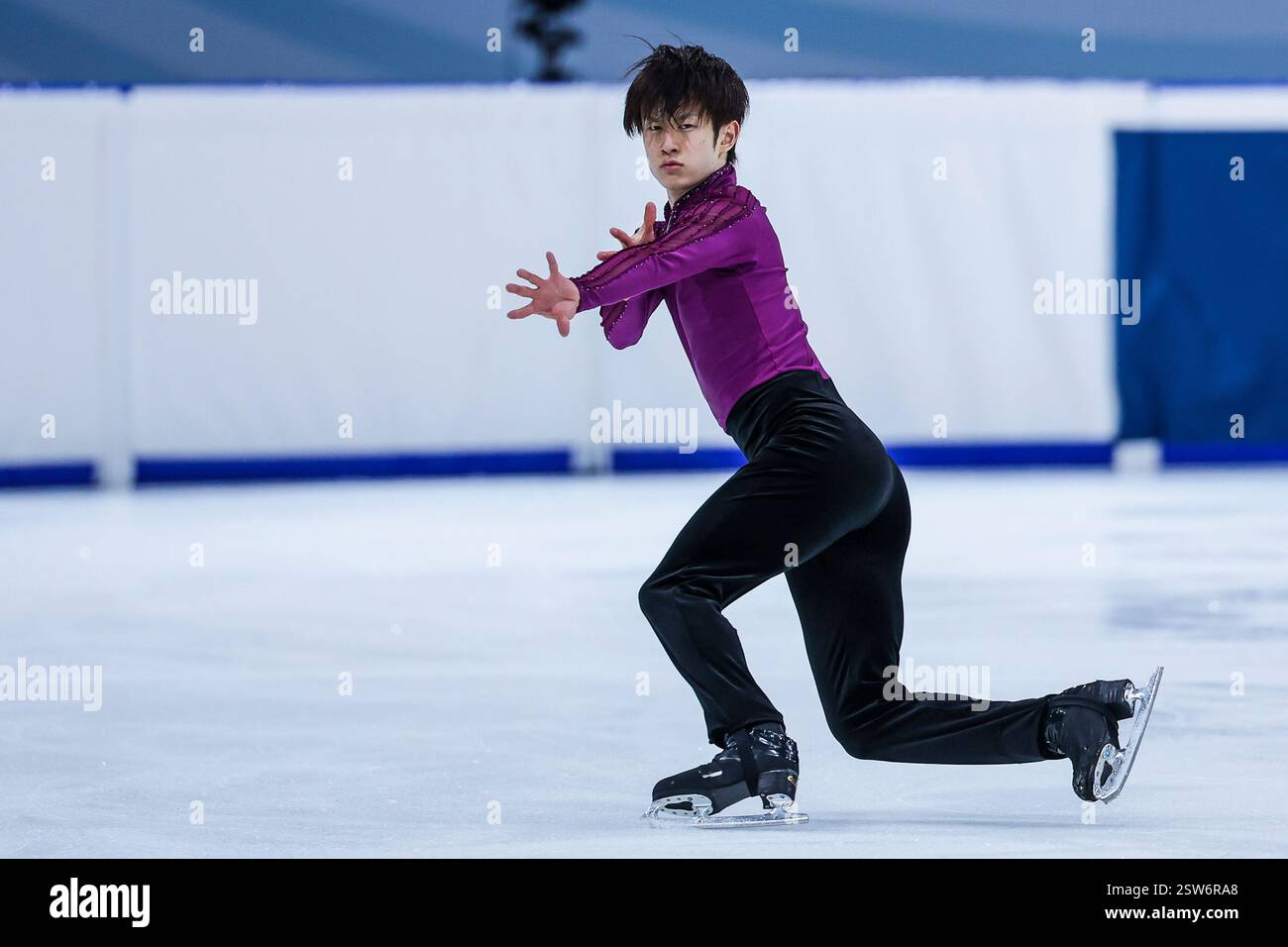 Sota Yamamoto del Giappone è stato visto in azione durante il programma corto di pattinaggio di figura FMC2026 Road to 26 Trophy Men al Forum Unipol Foto Stock
