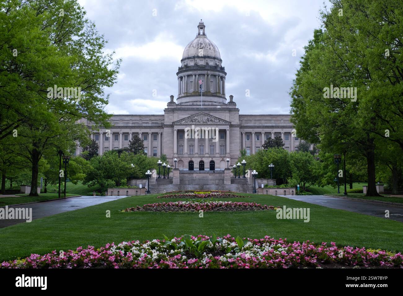 Vista panoramica del palazzo del governo dello stato del Kentucky in primavera a Frankfort Foto Stock
