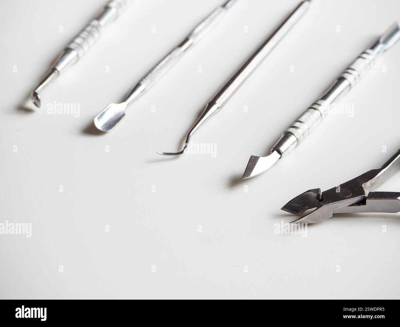 Strumenti professionali per manicure. Il concetto di bellezza. Strumento medico. Foto Stock