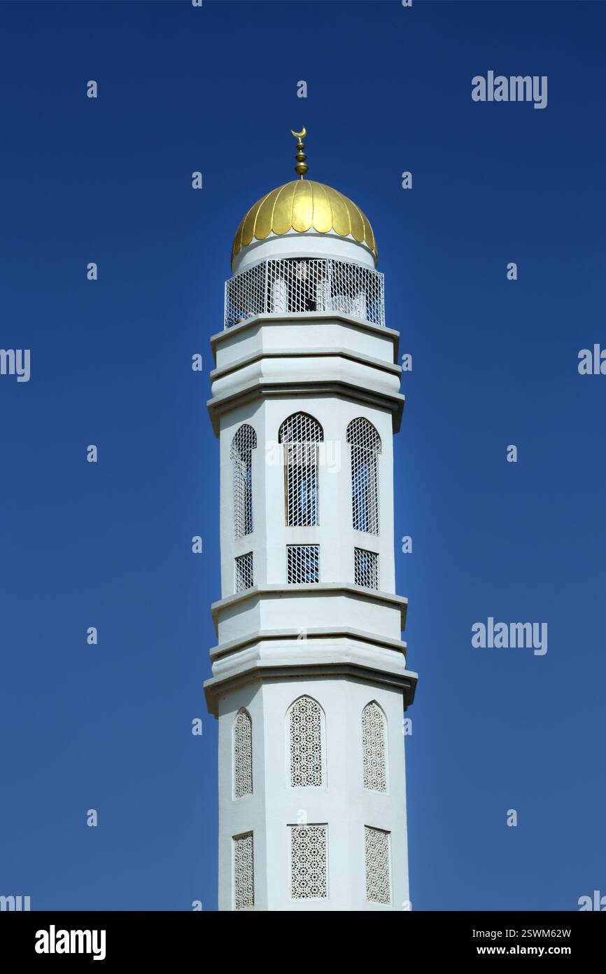 Moschea Minareto Fanja al-Hadith Fanja Oman appena completata Foto Stock