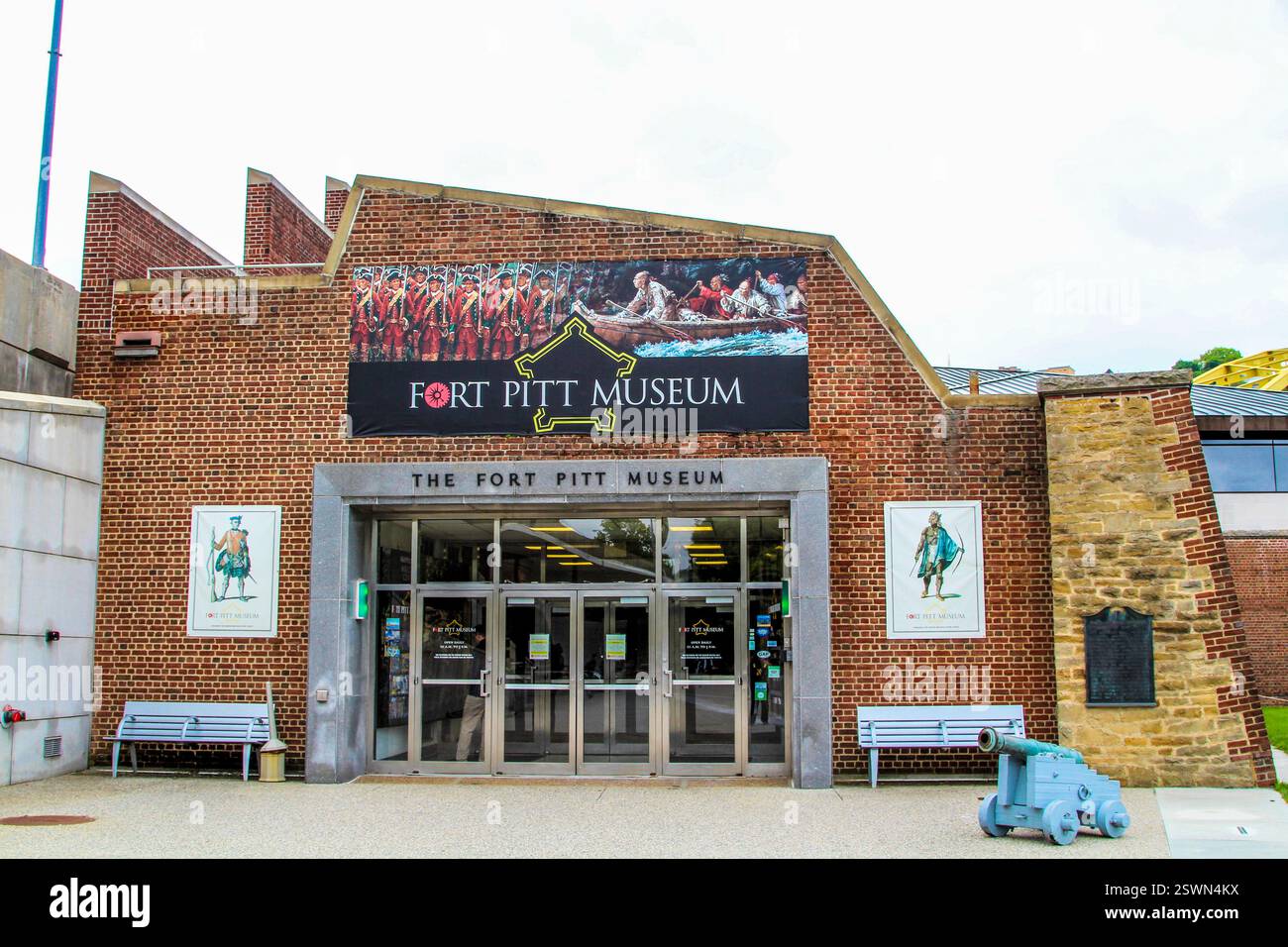 Il Fort Pitt Museum espone manufatti militari e storia nel centro di Pittsburgh. Foto Stock