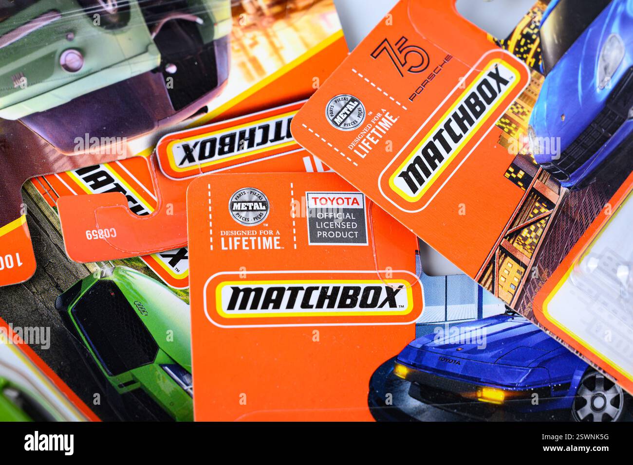 Logo del marchio di giocattoli Matchbox sulla confezione – Galles, Regno Unito – 18 febbraio 2025 Foto Stock