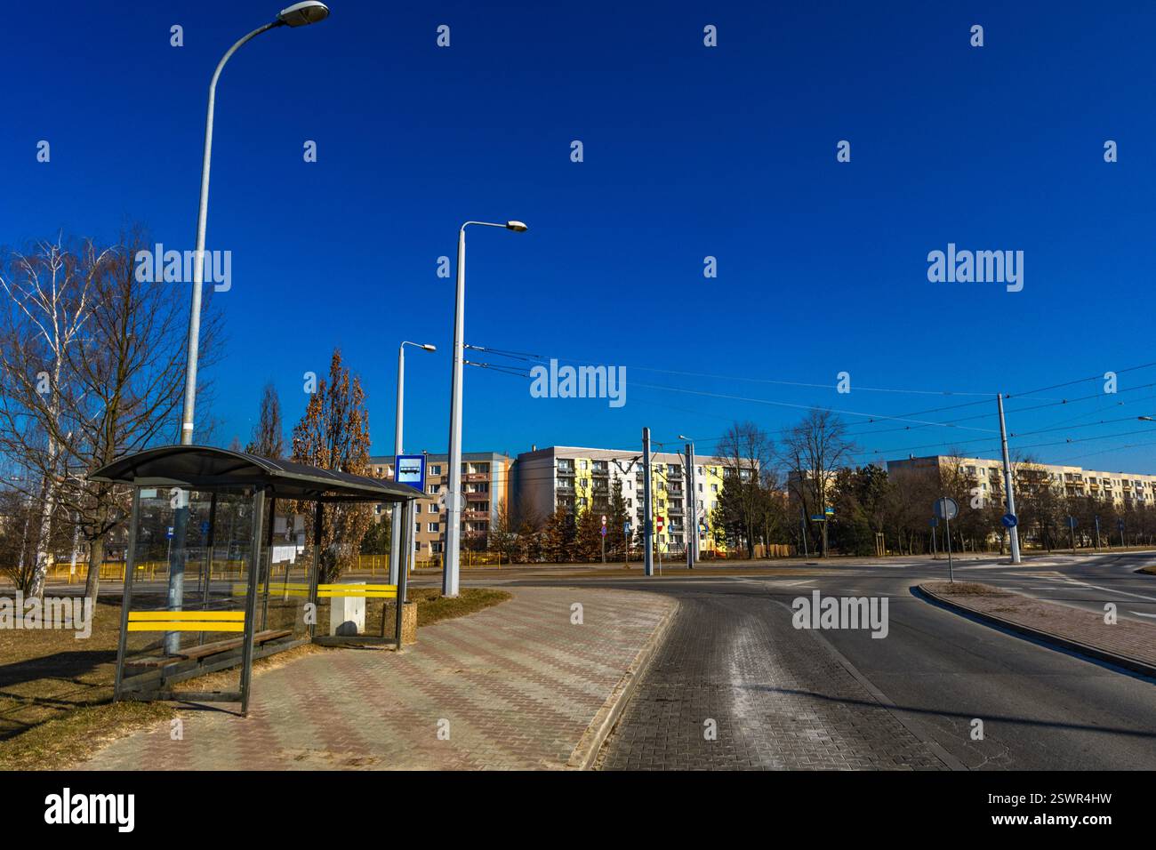 L'incrocio tra via Wladysława Orkana e via Listopada 11 a Czestochowa, linea del tram numero 3 Foto Stock