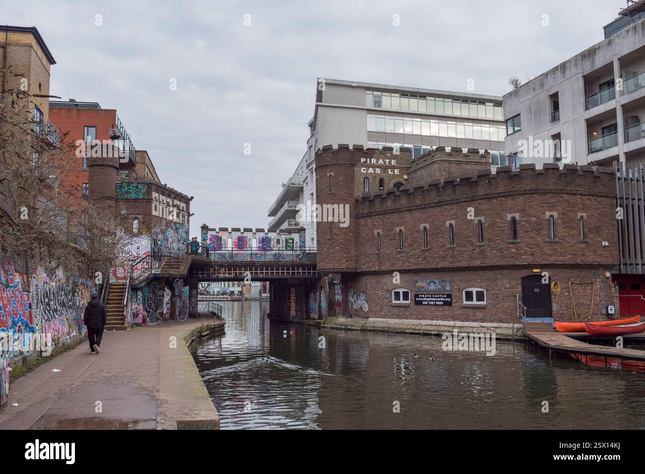 Vista generale del Regents Canal a Primrose Hill, Londra, Regno Unito. Foto Stock
