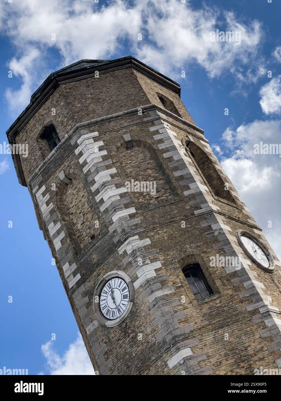 2024 iPhone roadtrip - Immagine stock catturata con smartphone
