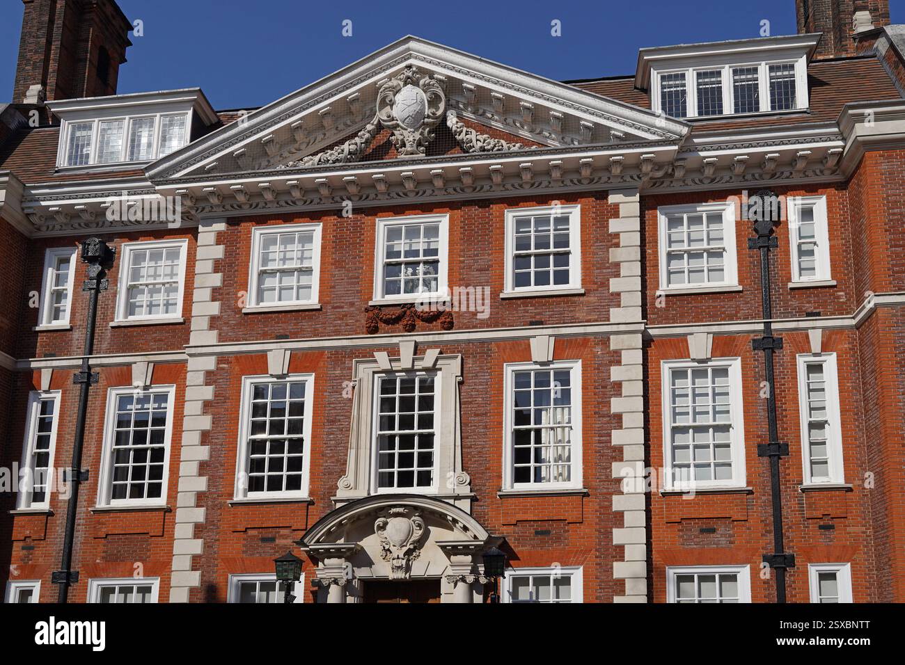 Edificio di uffici vecchio stile, nell'area di Westminster di Londra Foto Stock